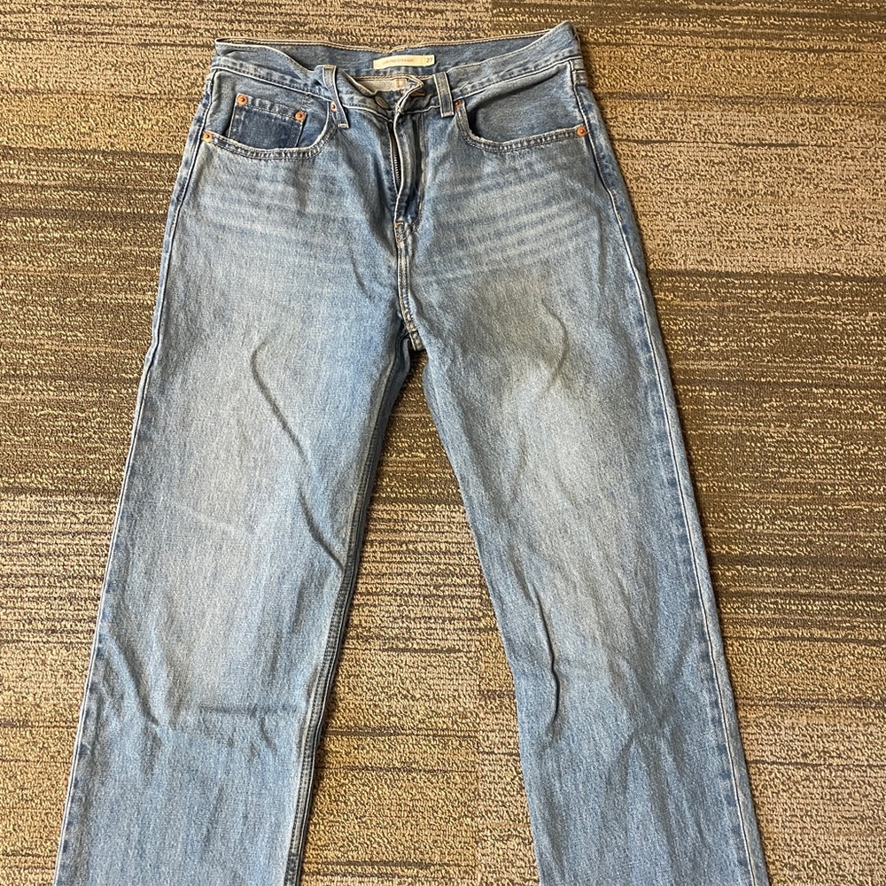 Levi’s Women’s 27 Low Pro Jeans